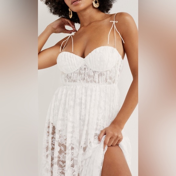 NEW! For Love & Lemons Lorena Maxi Dress - Picture 4 of 16